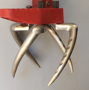 claw tool